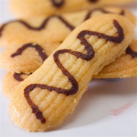 Resep Lidah Kucing Dengan Putih Telur